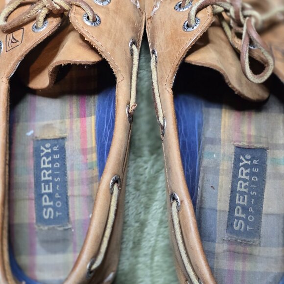 Sperry's - Picture 6 of 6